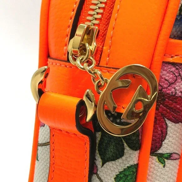 GUCCI Black Leather Shoulder Bag - Picture 6 of 15